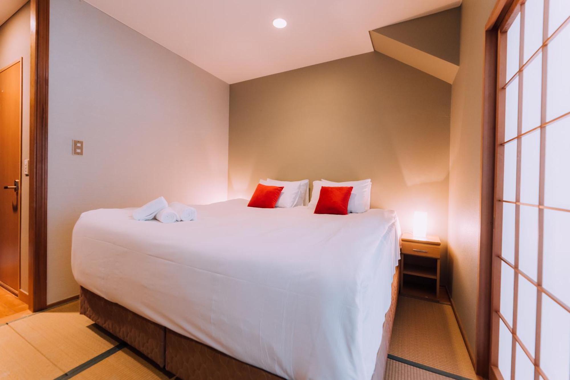 Double Black Hotel Хакуба Екстериор снимка